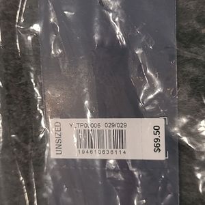 NIB Lucky Brand Gray Scarf